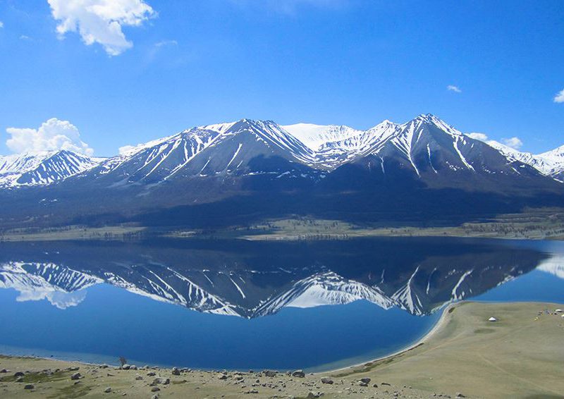 Khurgan Khoton Lake